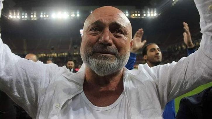 Kayserispor'da Hikmet Karaman gözyaşlarını tutamadı