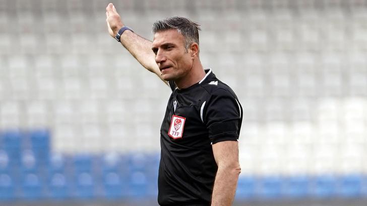Sivasspor - Alanyaspor maçının VAR'ı Özgür Yankaya oldu