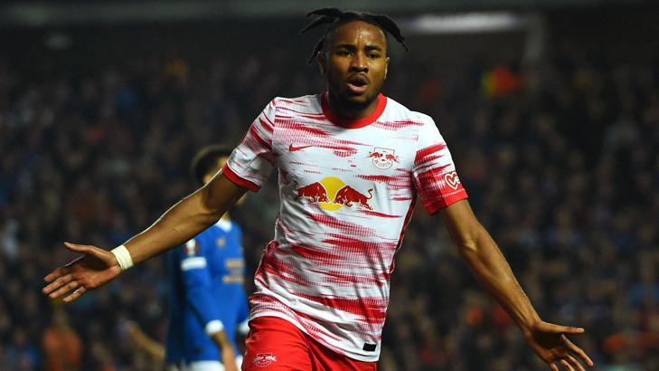 Bundesliga'da ayın futbolcusu Christopher Nkunku! Tarihe geçti