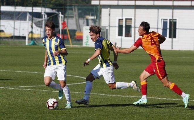 Fenerbahçe U19 - Galatasaray U19 derbisi Ülker Stadyumu'nda