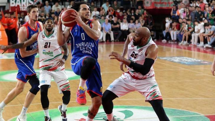 Anadolu Efes - Pınar Karşıyaka serisinin üçüncü maçı ertelendi