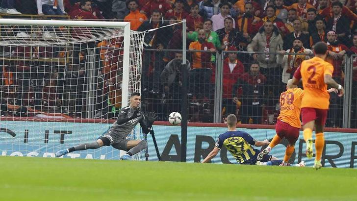 Fenerbahçe'de takım arkadaşlarından Berke Özer'e veda mesajı