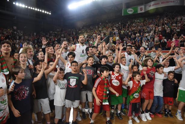 Pınar Karşıyaka'ya Anadolu Efes faturası