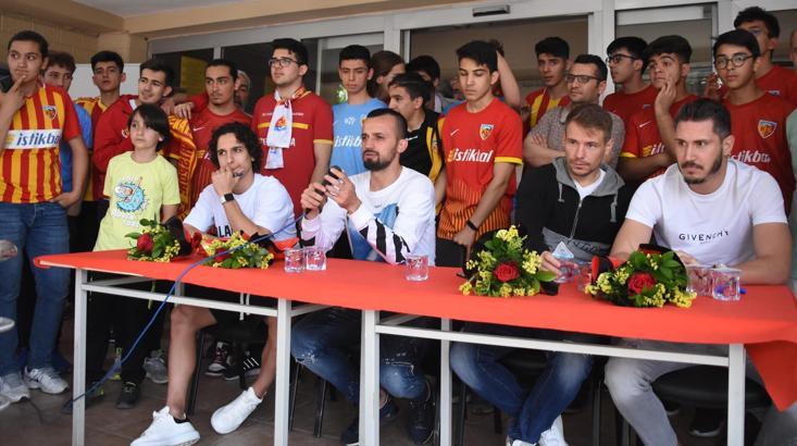 İlhan Parlak'ın hayali Kayserispor formasıyla Türkiye Kupası'nı kazanmak