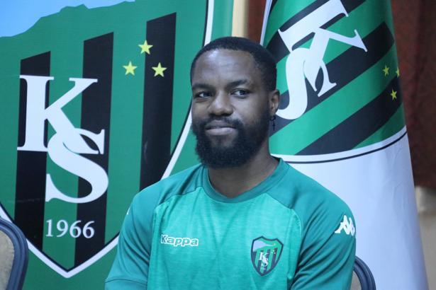 Kocaelispor'da Mandjeck ile yollar ayrıldı