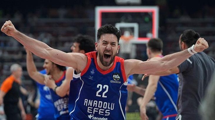 Anadolu Efes'in yıldızı Vasilije Micic: Bir tarih yazdık!