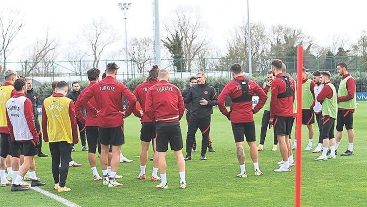 Stefan Kuntz'dan A Milli Takım'a yeni yüzler