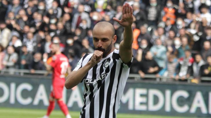 Altay'da Thaciano veda etti