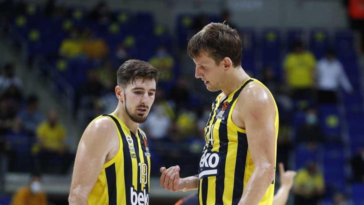 Valencia'dan Jan Vesely & Nando De Colo atağı
