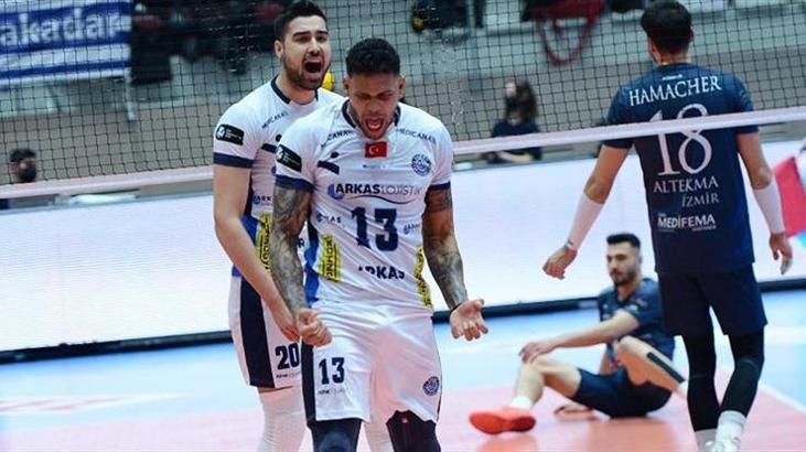 Arkas Spor'da Candido'dan veda
