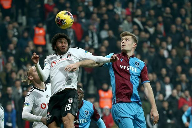 Elneny'den Mesut Özil açıklaması