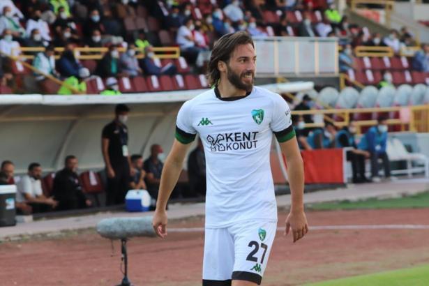 Semih Karadeniz ve Diogo Özçakmak, 1 yıl daha Kocaelispor'da