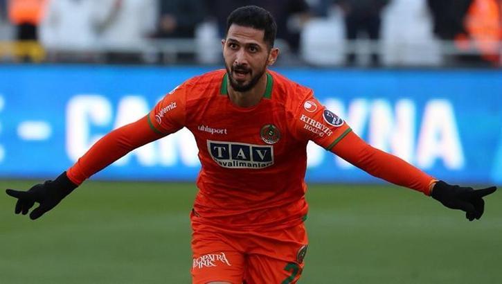 Emre Akbaba'dan Alanyaspor'a veda Galatasaray'a merhaba
