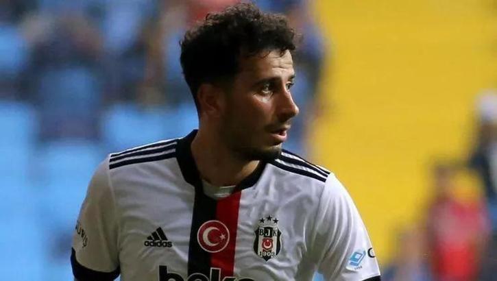 Galatasaray'da Oğuzhan Özyakup sürprizi!