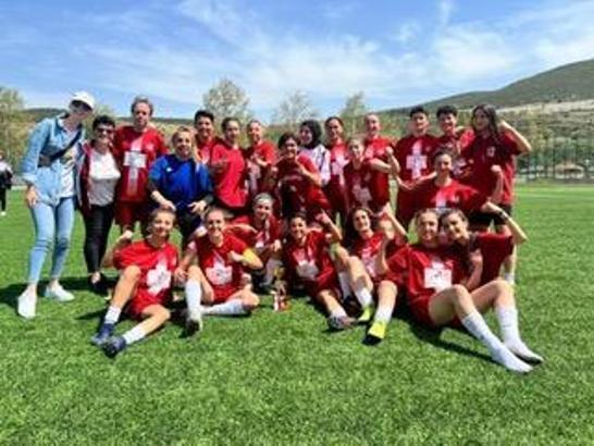 Porland, Bilecikspor Kadın Futbol Takımı'na destek oluyor