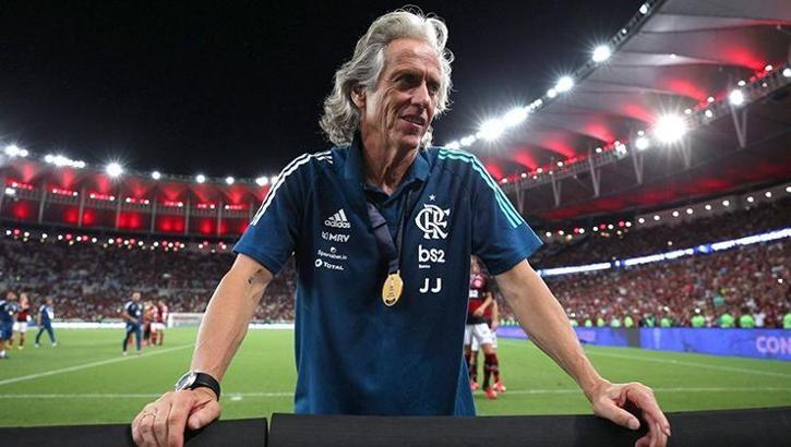 Son dakika Fenerbahçe haberi! Jorge Jesus 2 yıldızın takımda kalmasını istedi