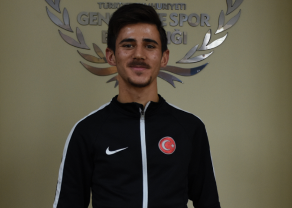 Paralimpik tekvandocu Mahmut Boztepe'nin Tokyo 2020'de hedefi altın madalya