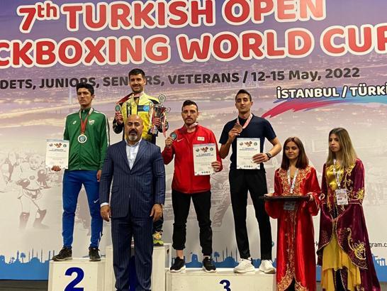 Furkan Çiçek'ten Uluslararası Kick Boks Dünya Kupası'nda büyük başarı