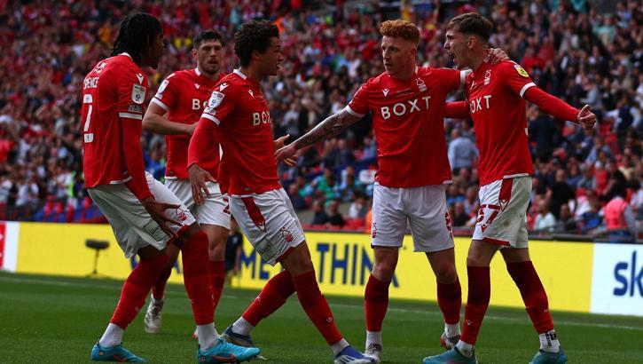 23 YIL SONRA PREMİER LİG'DELER! (ÖZET) Huddersfield-Nottingham Forest maç sonucu: 0-1