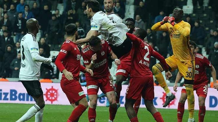 Samassa'dan geçit yok!