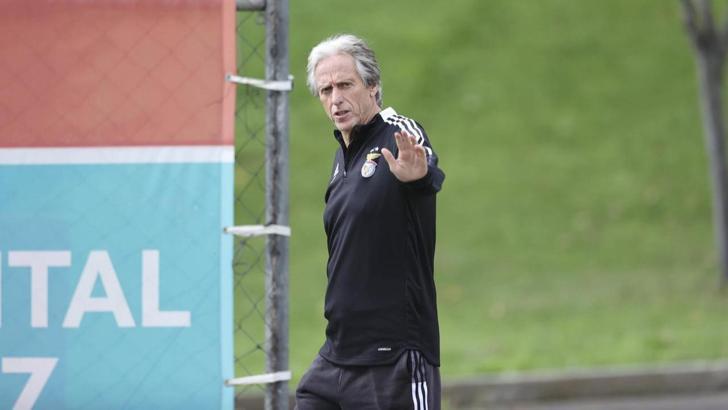 Son dakika | Fenerbahçe haberi: Jorge Jesus, iki konu başlığında anlaşmanın sağlanmasını bekliyor!