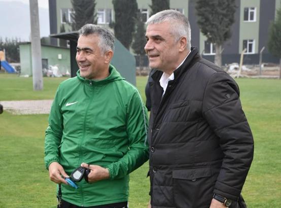 Akhisarspor'da Mehmet Altıparmak'tan itiraf geldi