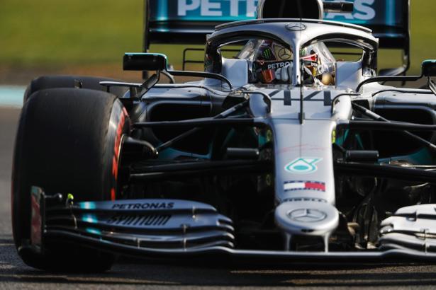 Abu Dabi'de pole pozisyonu Lewis Hamilton'ın