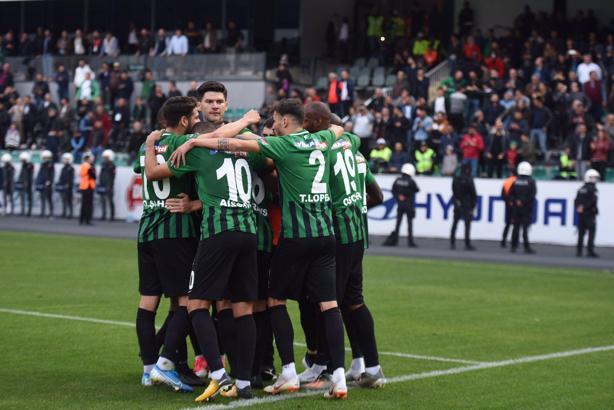 Denizlispor 2'de 2 yapmak istiyor
