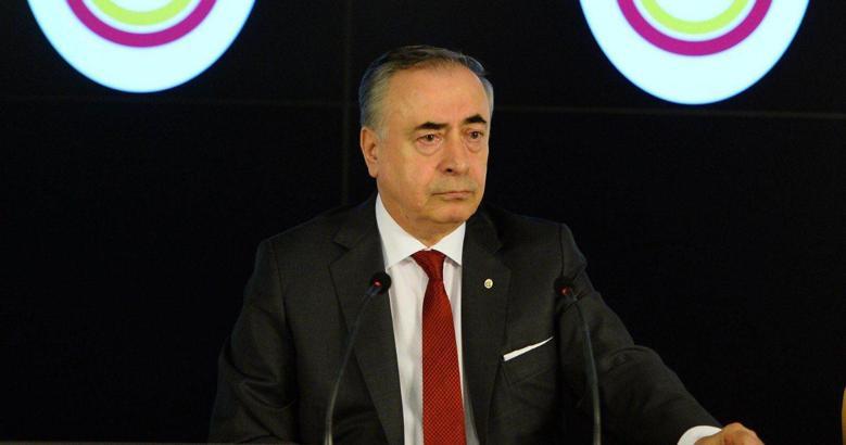 Mustafa Cengiz'den Van Persie göndermesi