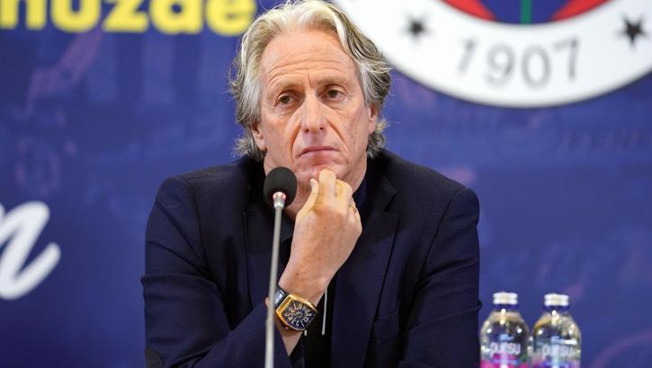 Fenerbahçe Teknik Direktörü Jorge Jesus: Şampiyon yapma fikri beni buraya getirdi!