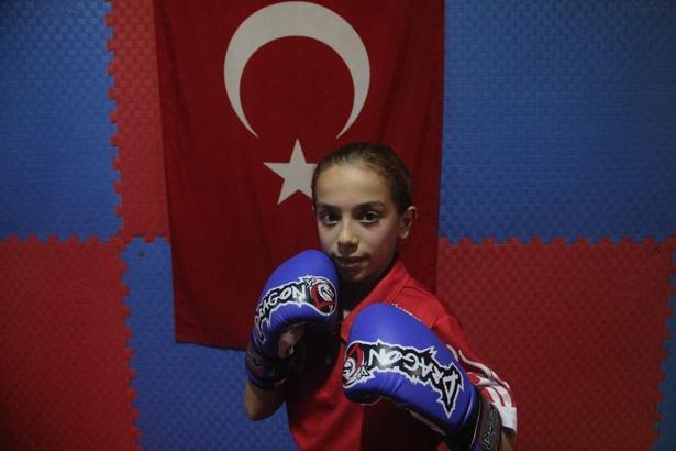 Zeynep Çam 9 aylık çalışmayla dünya şampiyonu oldu