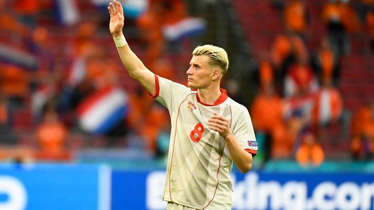 Son dakika Trabzonspor transfer haberi! Ezgjan Alioski İstanbul'a geldi
