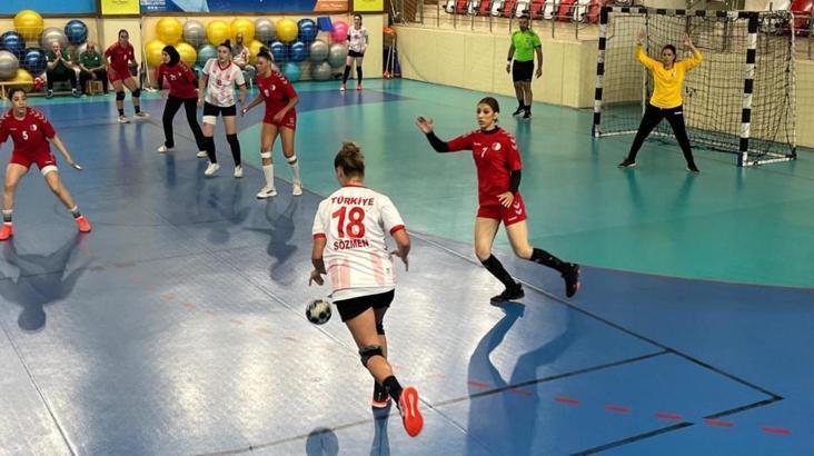 A Milli Kadın Hentbol Takımı, Cezayir'e mağlup oldu