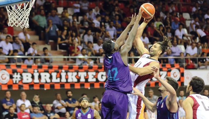 Gaziantep, Afyon'u Crawford'la geçti