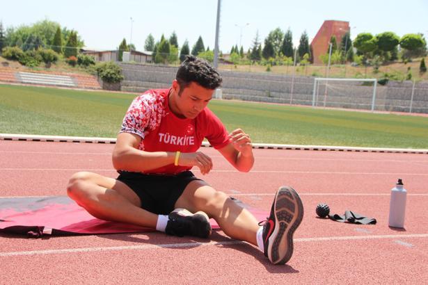 Orçun Ünalan, U20 Dünya Şampiyonası'na böyle hazırlanıyor
