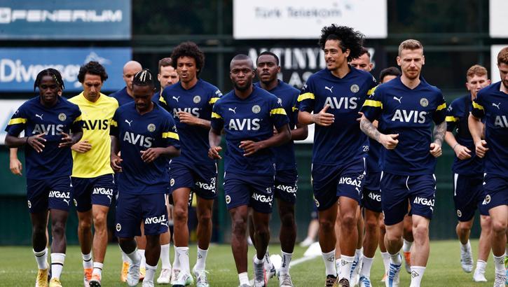 Fenerbahçe yeni sezon hazırlıklarını sürdürdü