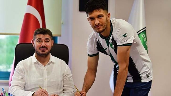 Denizlispor'da kaleci Hüseyin uzattı