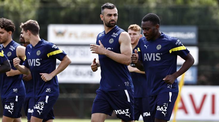 Fenerbahçe, yeni sezon hazırlıklarını sürdürüyor