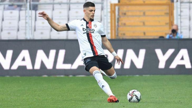 Besiktaş'ta son dakika! Sevilla'dan Montero'ya 6 milyon Euro'luk teklif
