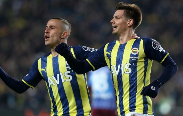 Fenerbahçe transfer haberi... Pelkas'a 4, Tisserand'a 3, Zajc'a ise 6 milyon Euro'luk teklifler var!