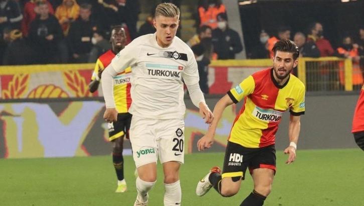 Altay Teknik Direktörü Sinan Kaloğlu: Kazımcan Karataş, Galatasaray'da oynayacak!