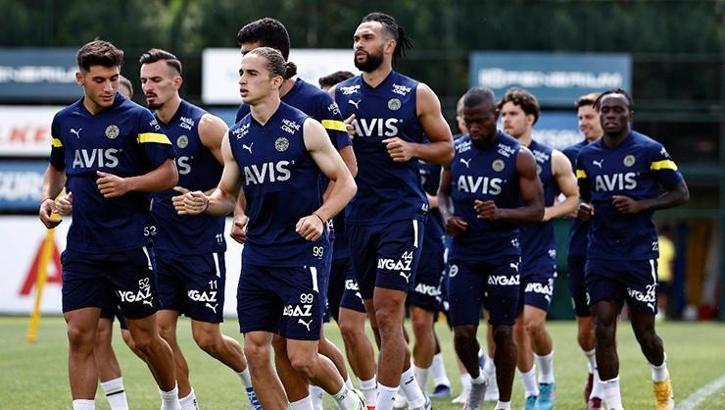 Fenerbahçe'nin Avusturya kampı başlıyor: 9 isim kadroya alınmadı!