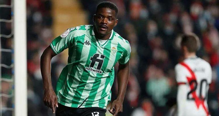 Galatasaray'dan William Carvalho harekatı!