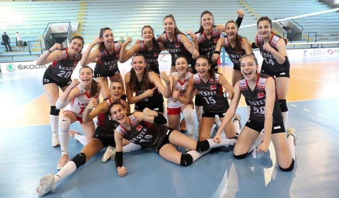 U17 Kız Milli Takımı, Balkan Şampiyonası'na galibiyetle başladı
