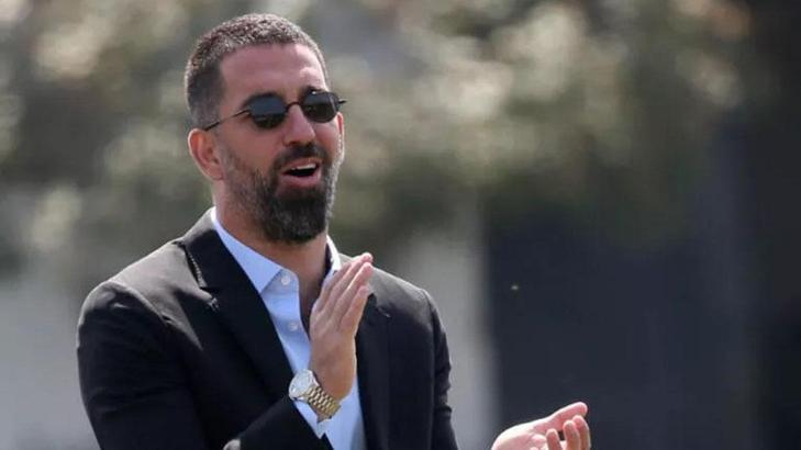 Arda Turan, Wimbledon'ı izlemek için Londra'ya gidiyor