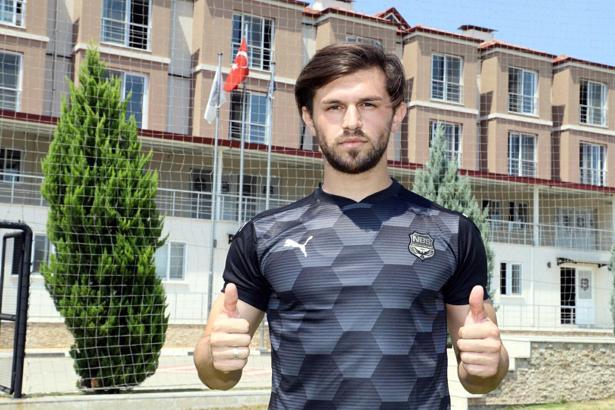 Emre Toptan, 1 yıl daha Nazilli Belediyespor'da