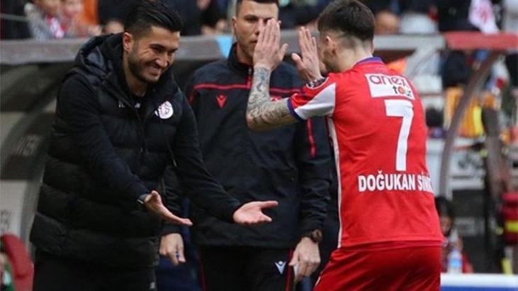 Nuri Şahin'den Doğukan Sinik'e: Daha iyisini başaracağından hiç şüphem yok