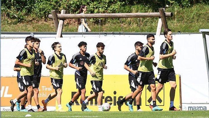 Beşiktaş, yeni sezon hazırlıklarını sürdürdü