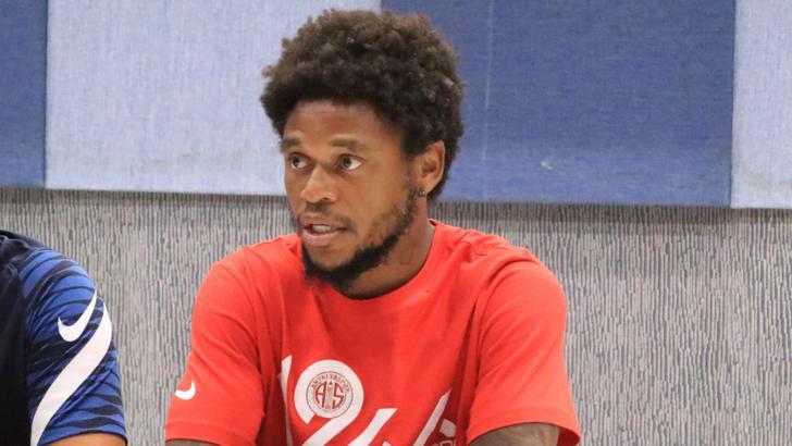 Luiz Adriano: Belirlemiş hedef; şampiyonluk için her türlü mücadeleyi vermek