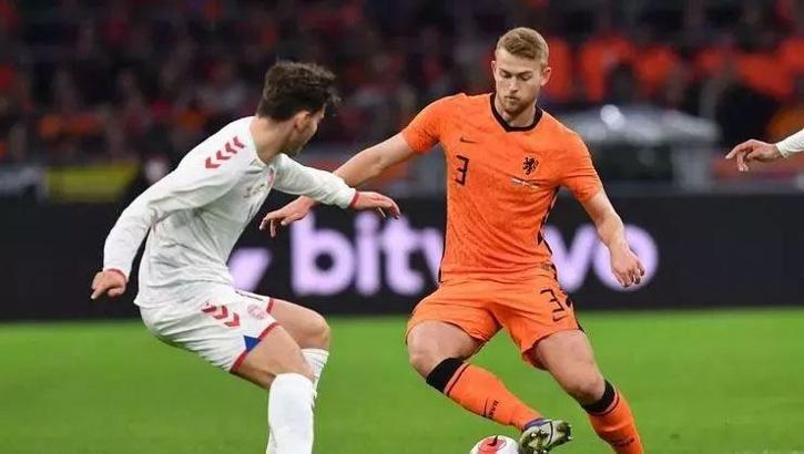 Bayern Münih, Juventus'tan Matthijs de Ligt ile anlaşmaya vardı
